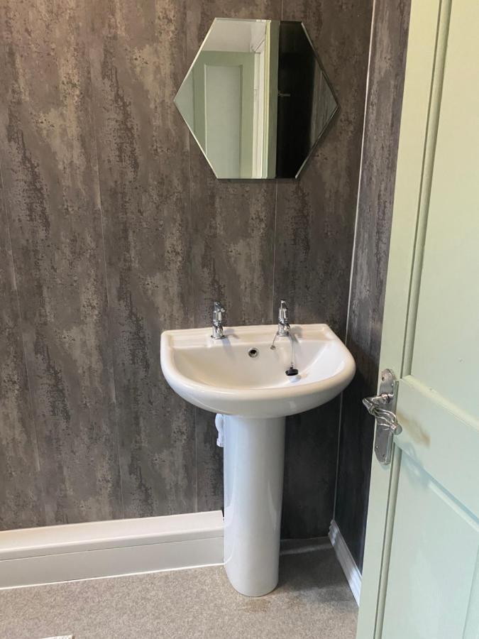 Montrose - Perfect Contractor Stay, Own Driveway, 3 Bedrooms Gateshead Exterior foto